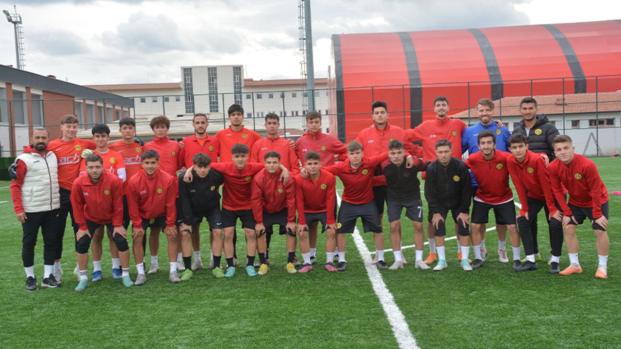 Eskişehirspor'un gençleri kritik maça hazır!