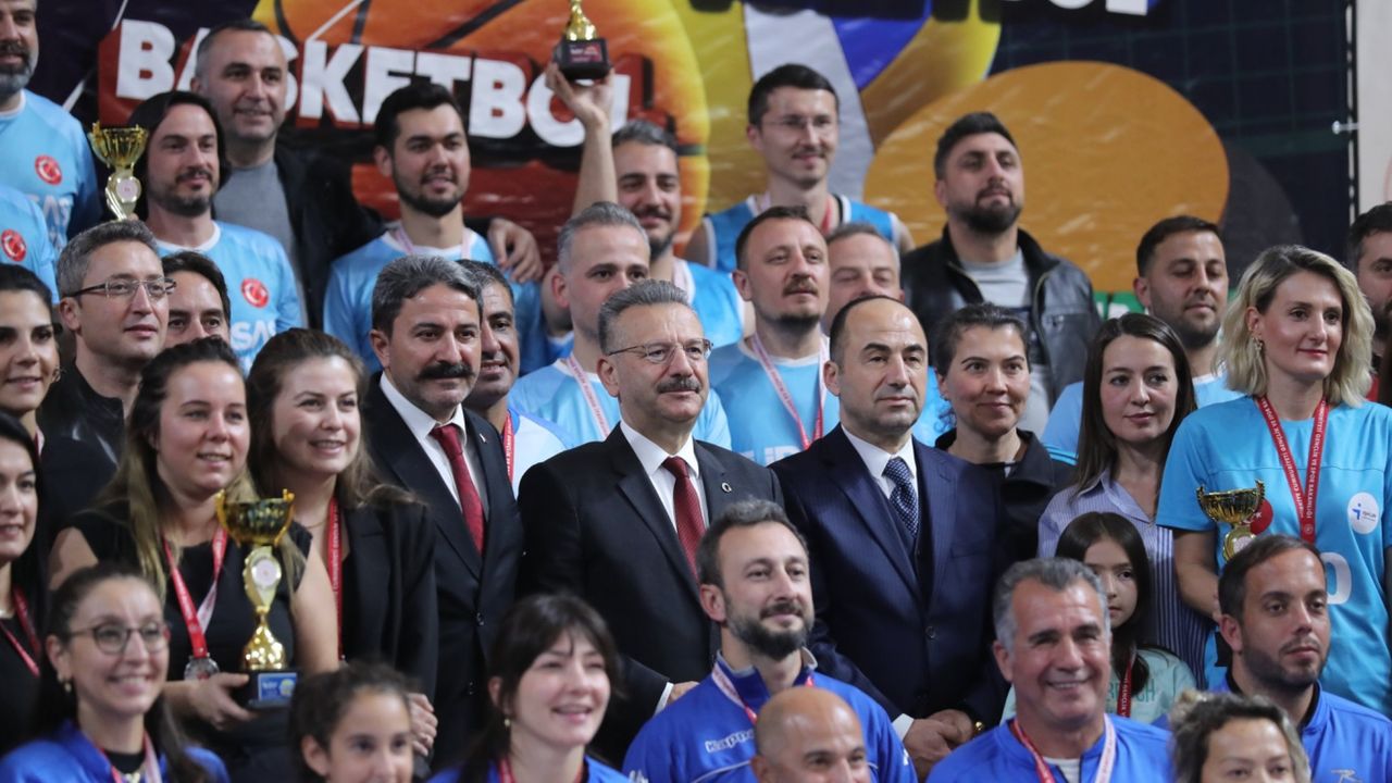 Eskişehir’de kamu spor oyunları coşkusu!