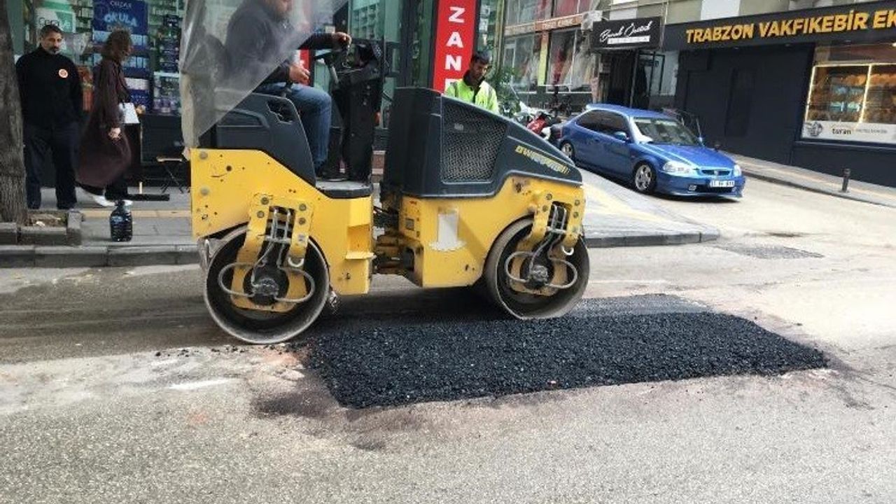 Bilecik’te onlarca noktada asfalt yama çalışması yapıldı