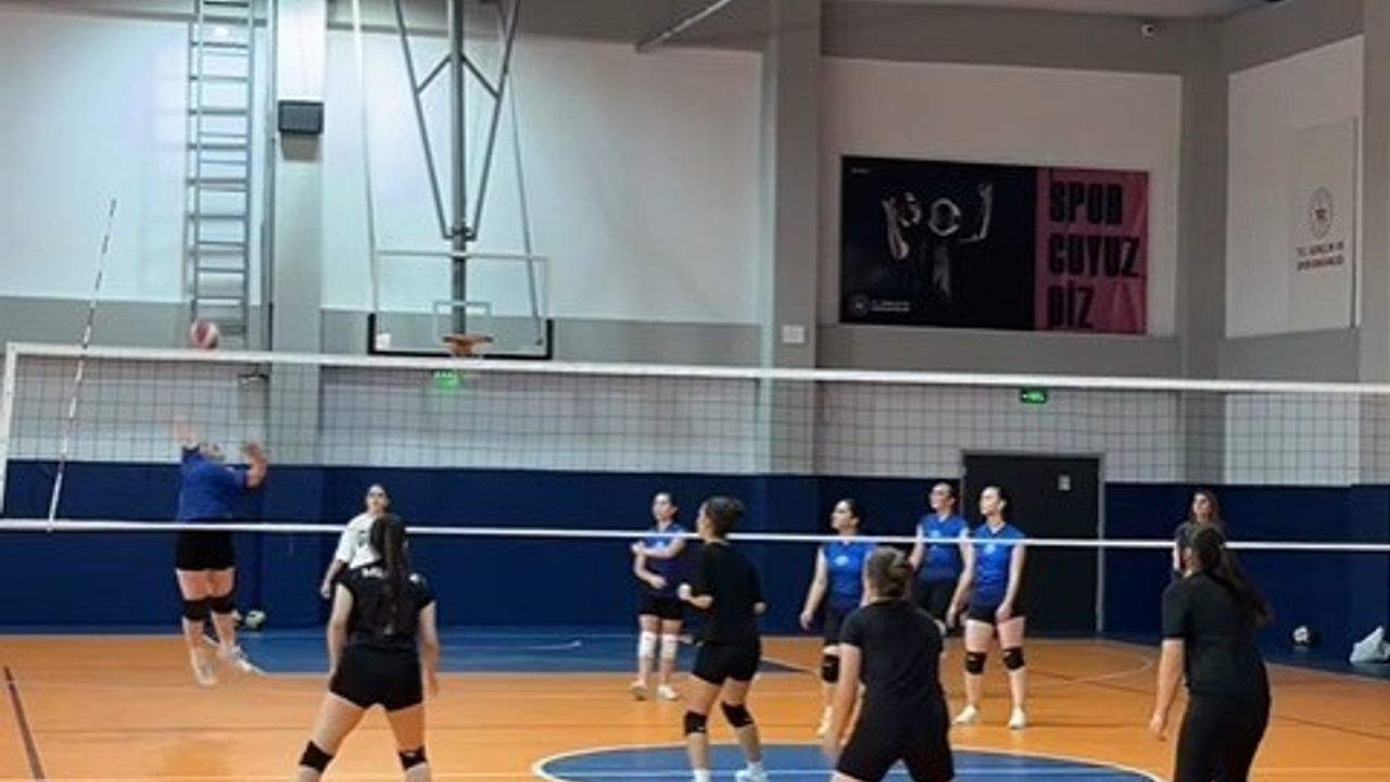 Pazaryeri’nde Cumhuriyet Kupası voleybol heyecanı