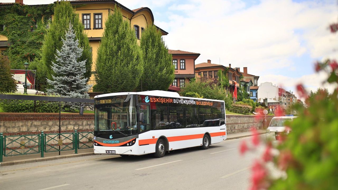 Eskişehir’de Cumhuriyet Bayramı için ücretsiz ring seferleri düzenlenecek!