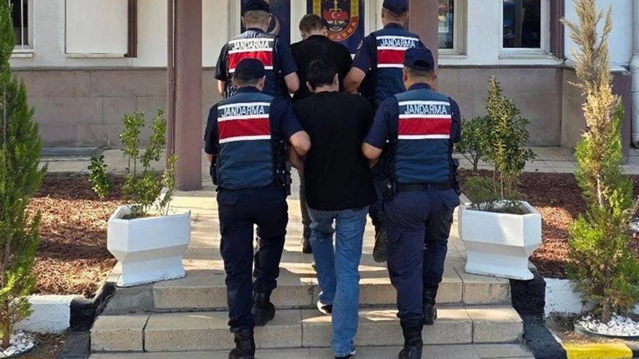 Eskişehir'de vatandaşı canından bezdiren hırsız yakalandı