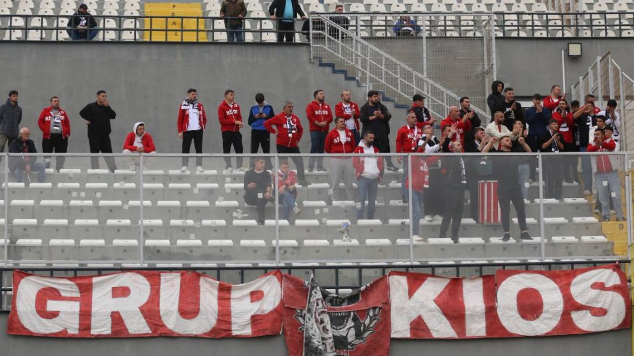 Gemlikspor taraftarı stattan mutsuz ayrıldı