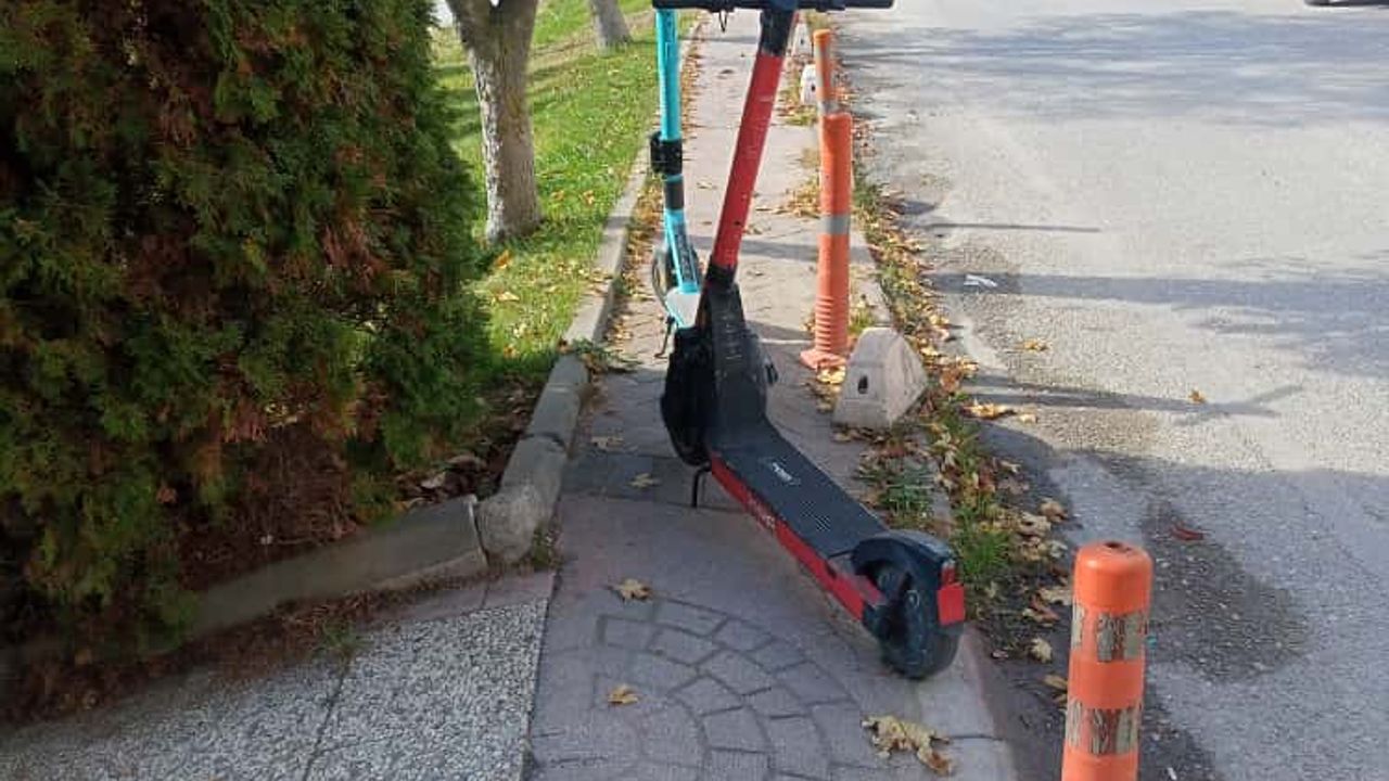 Eskişehir'de kaldırım işgalleri bitmek bilmiyor!