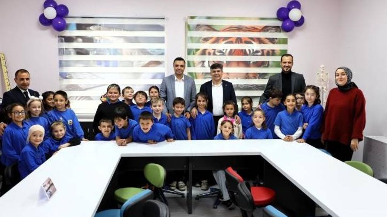 Söğüt’te öğrenciler için fen ve matematik sınıfı hizmete girdi