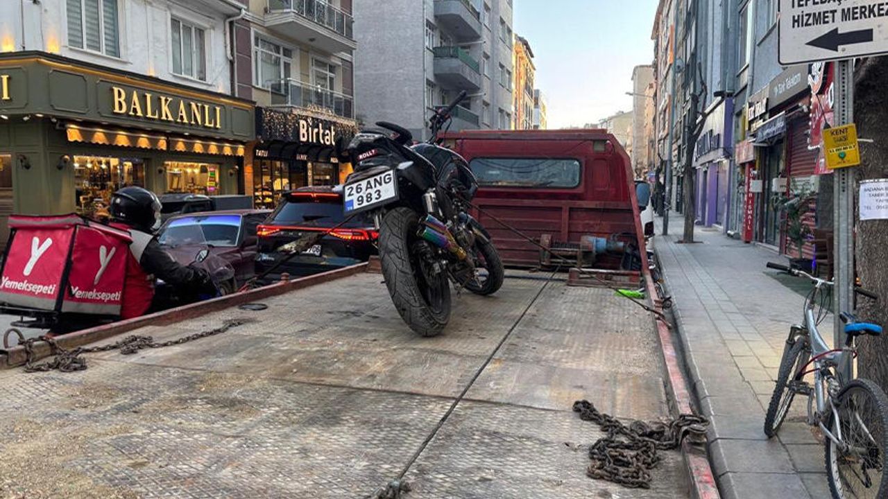 Eskişehir'de polisten kaçtı, yarım milyona yakın ceza ile şok oldu!