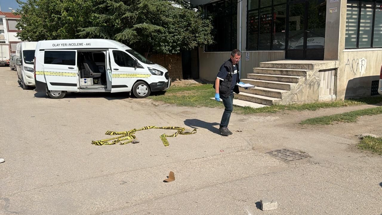 Eskişehir'de silahlı kavga: Kız kardeşinin sevgili