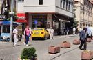 Caddelerde park yoğunluğu trafiği olumsuz etkiliyor