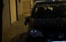 Eskişehir’de park halindeki araçların aynalarını tekmeyle kırdı! O anlar kamerada
