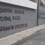 Eskişehir'de yeni binalar da yazılardan kurtulamadı