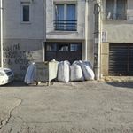 Eskişehir'de çuvallar kaldırıma sığmadı