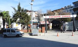 Depremde yok olan Hatay'a Eskişehir çarşısı