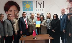 Eskişehir'de İYİ Parti'den ilk resmi başvuru!