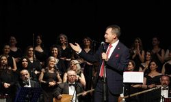 Eskişehir'de Türk Halk Müziği 50. Sanat Yılı Konseri