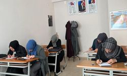 Her yaş için okuma-yazma eğitimi Halk Eğitim’de