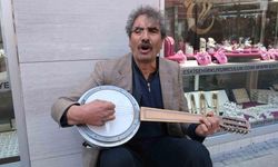 Müzik yaparak tüm Türkiye'yi gezdi: Eskişehir'e yerleşti