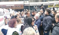 Eskişehir'de emeklilere polis engeli!