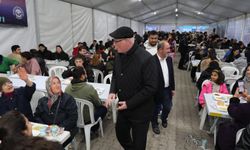 Eskişehir'de her gün 4 bin kişiye yemek ikramı