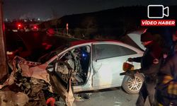 Eskişehir'de feci kaza! 190 km hızla direğe çarptı: 1 ölü