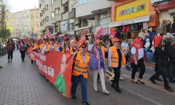 LÖSEV Eskişehir'de farkındalık için yürüdü: Çözüm istiyorlar