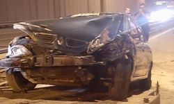 Eskişehir Muttalip Alt Geçidi'nde kaza: Tır otomobile çarptı