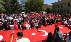 Eskişehir'de yüzlerce öğrenci ile Gençlik Haftası kutlamaları