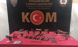 Eskişehir'de polisten atölye baskını: Silah üretimi...