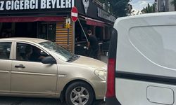 Eskişehir'deki sokakta yayaya yer yok: Yasak dinlemediler!