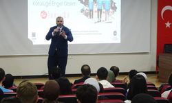 Tavşanlı’da "Peygamberimiz ve Karakter İnşası" konferansı