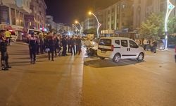 Ankara Mamak'ta trafik kazası: 2 polis yaralandı