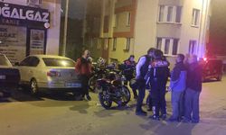 Eskişehir'de kovalamacanın sonu kötü bitti: 2'si polis 4 yaralı!