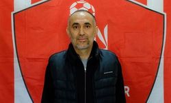 Eskişehirspor'un rakibi hoca değiştirdi