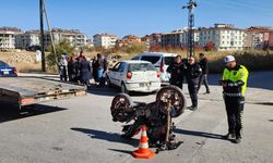 Konya'da trafik kazasında motosiklet sürücüsü yaralandı!