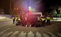 Aydın'da düzensiz göçmenler otoyol jandarmasına takıldı