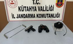 İzinsiz kazı yapan 2 kişiye yakalama!
