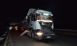Eskişehir'de iki tır çarpıştı: Faciadan dönüldü