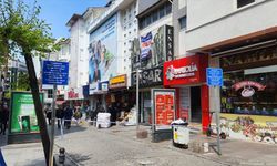 Eskişehir'de kural ihlalleri bitmedi: Şeritli önlem devrede