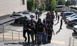 FETÖ'yü finanse eden ünlü döner zincirine Eskişehir'de operasyon!