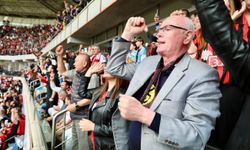 Kazım Kurt Eskişehirspor için Mersin'e gidiyor!