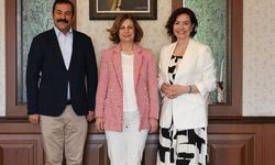 Gazeteci Özlem Gürses, Eskişehir’de gençlerle buluştu