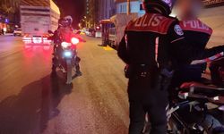 Eskişehir'de şüpheli bir araçtan ruhsatsız tabanca ele geçirildi