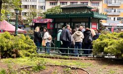 Eskişehir'de şaşırtmayan kuyruk!