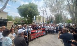 Eskişehir'de mahkeme kararına rağmen işine dönemiyor