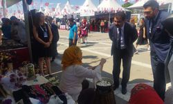İpek oyalar ve el emeği ürünler Ankara'da göz kamaştırdı
