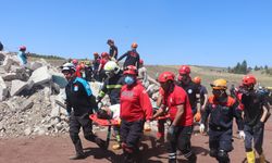 AFAD'dan Eskişehir'de gerçeğini aratmayan tatbikat