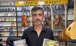 CD ve kasetlerin yerini müzik aletleri alıyor