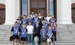 Vali Musa Işın’dan Kütahya Belediyespor Basketbol Takımına tebrik