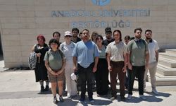 Eskişehir'deki soruşturmalara öğrencilerden protesto