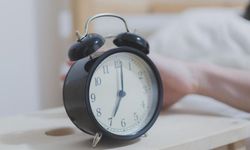 Alarm çalıyor ama uyanamıyor musunuz? İşte sebebi ve çözüm yolları