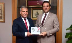 Eskişehir’de anlamlı buluşma: Kızılay ve AÜ sosyal projeler için el ele